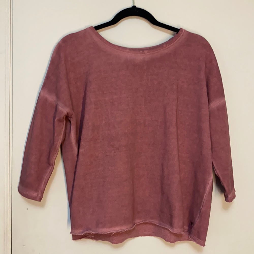 American Eagle spring sweater